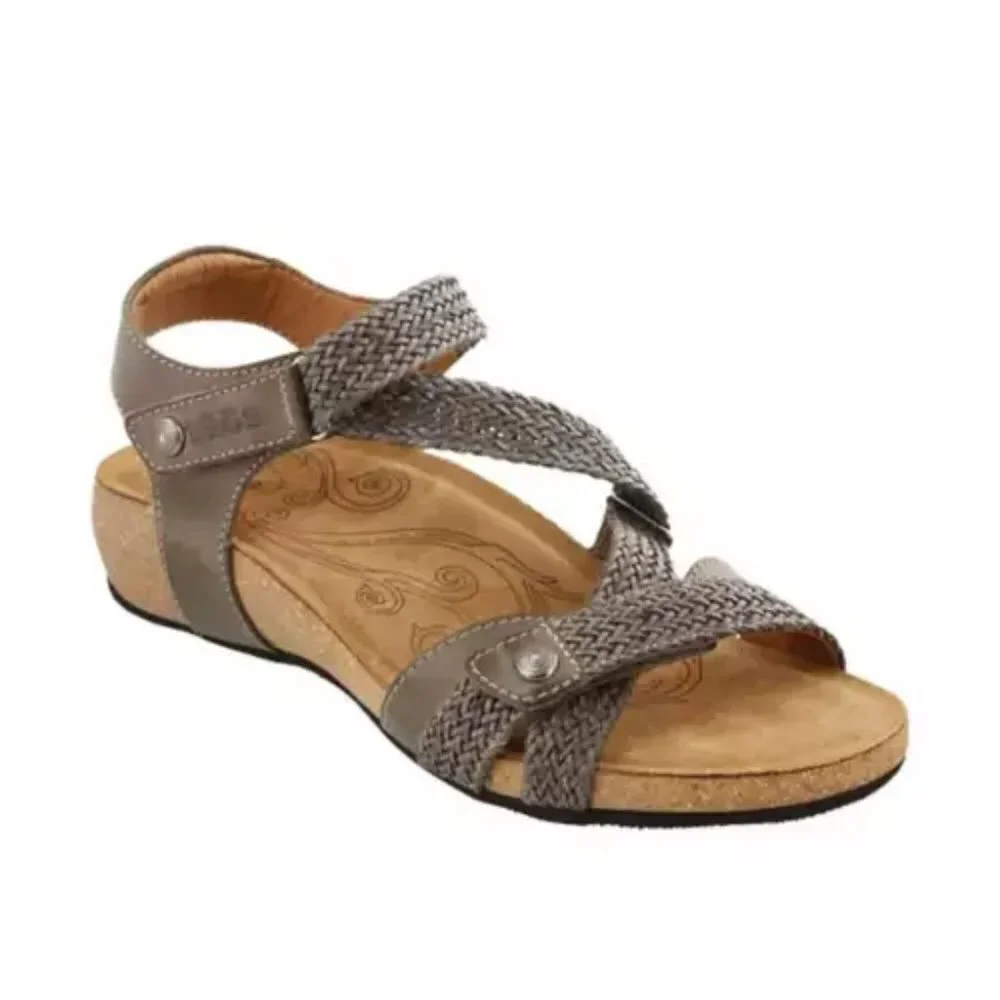 Taos Trulie Sandals Dark Gray Leather Size 10 Adjustable Strap Open Toe - Picture 1 of 5